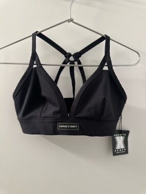 Savage X Fenty Women's Low Impact Square Neck Sports Bra | Black | L